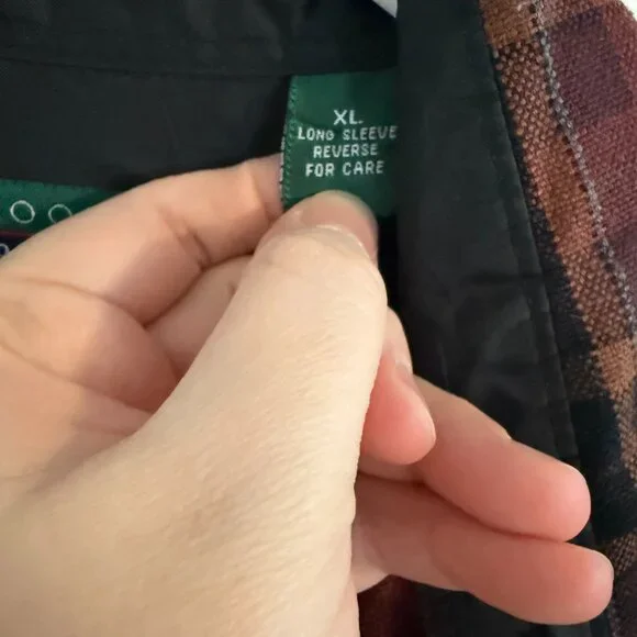 Claybrooke Outdoors Plaid Shirt - EUC - Picture 4 of 4